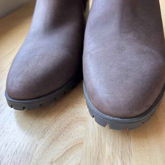 Kelly & Katie Women's Ankle Boots Size 11M Brown Faux Suede Chunky Heel Side Zip - Picture 6 of 8